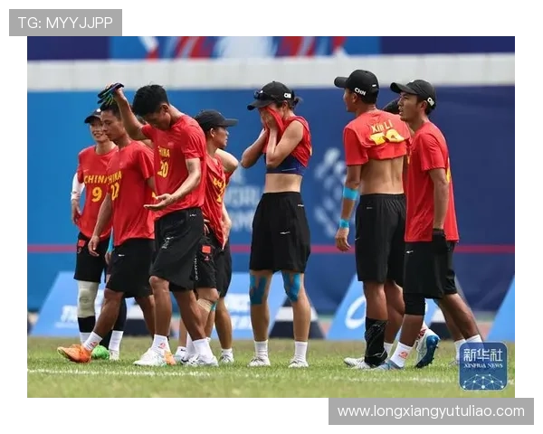 成都飞盘队在世界街舞大赛中以85分稳居积分榜首位