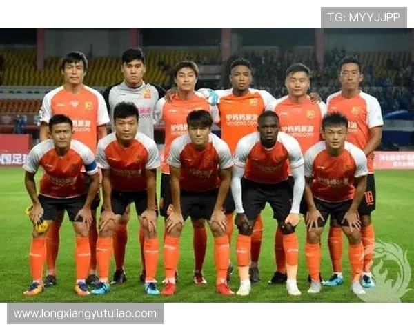 武汉羽毛球队在城市联赛积分榜上以99分稳居第一名展现强劲实力